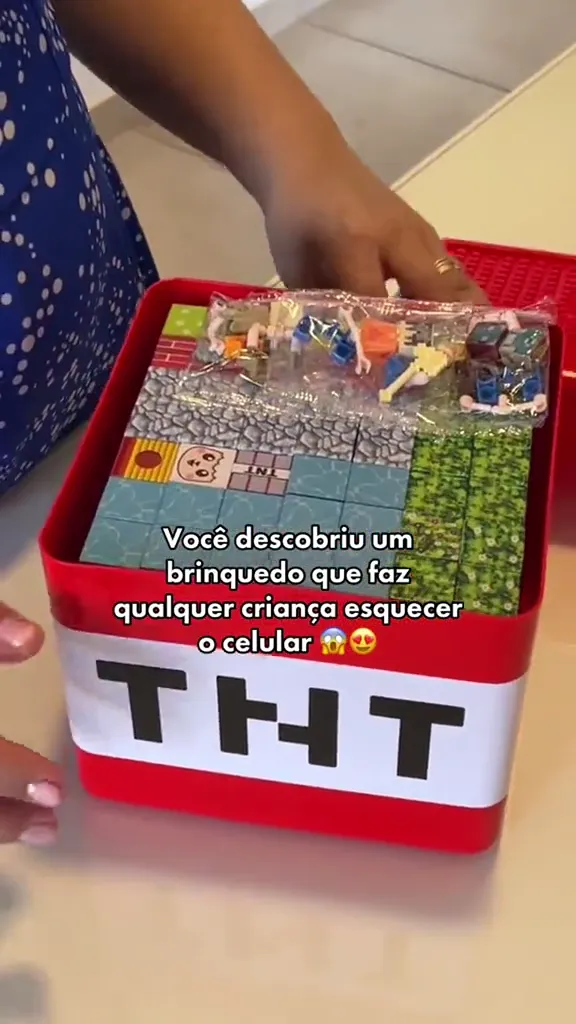Da caixa ao primeiro mundo montado